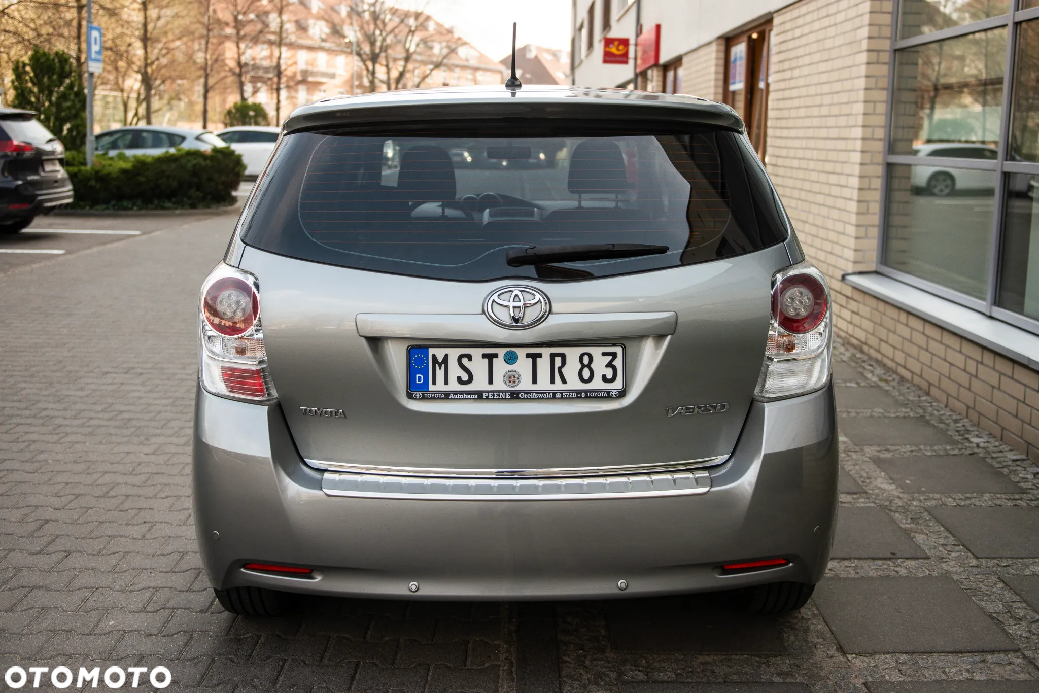 Toyota Verso 2.0 D-4D Premium - 5