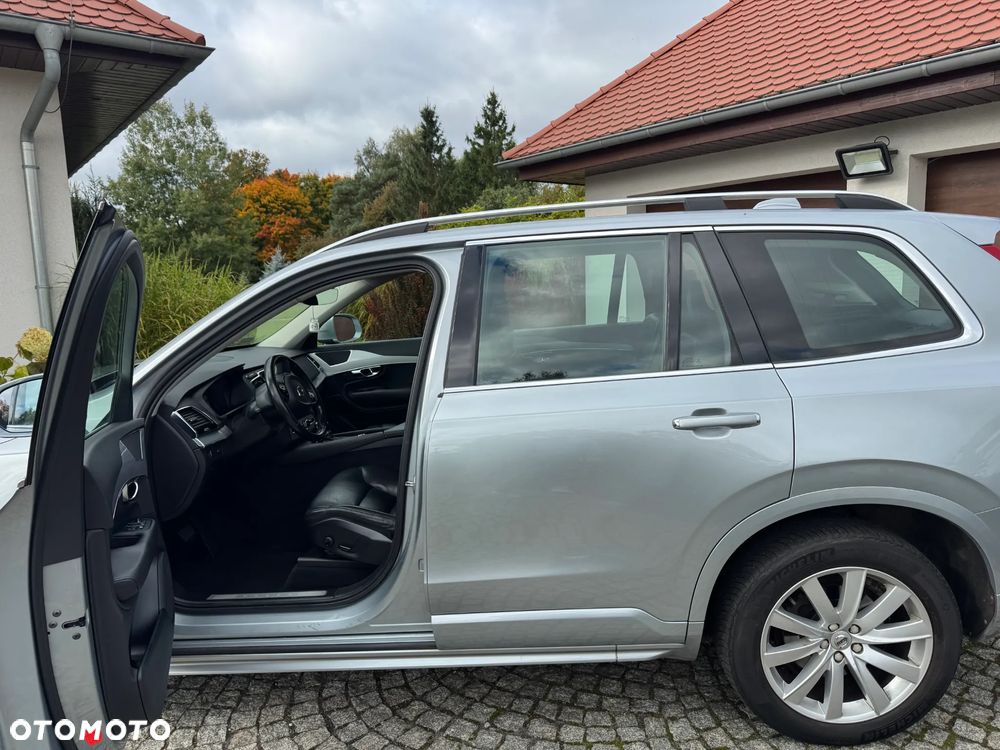 Volvo XC 90 D5 AWD Momentum 7os - 9