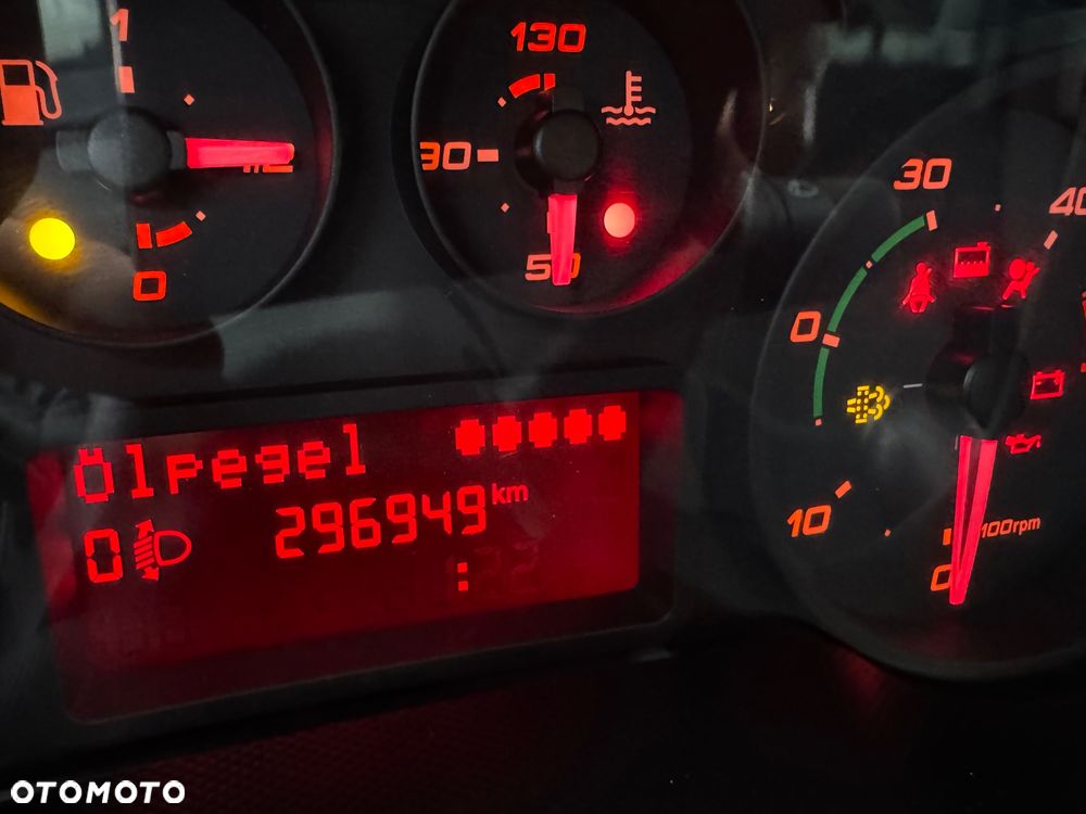 Iveco 35C15 Daily - 13