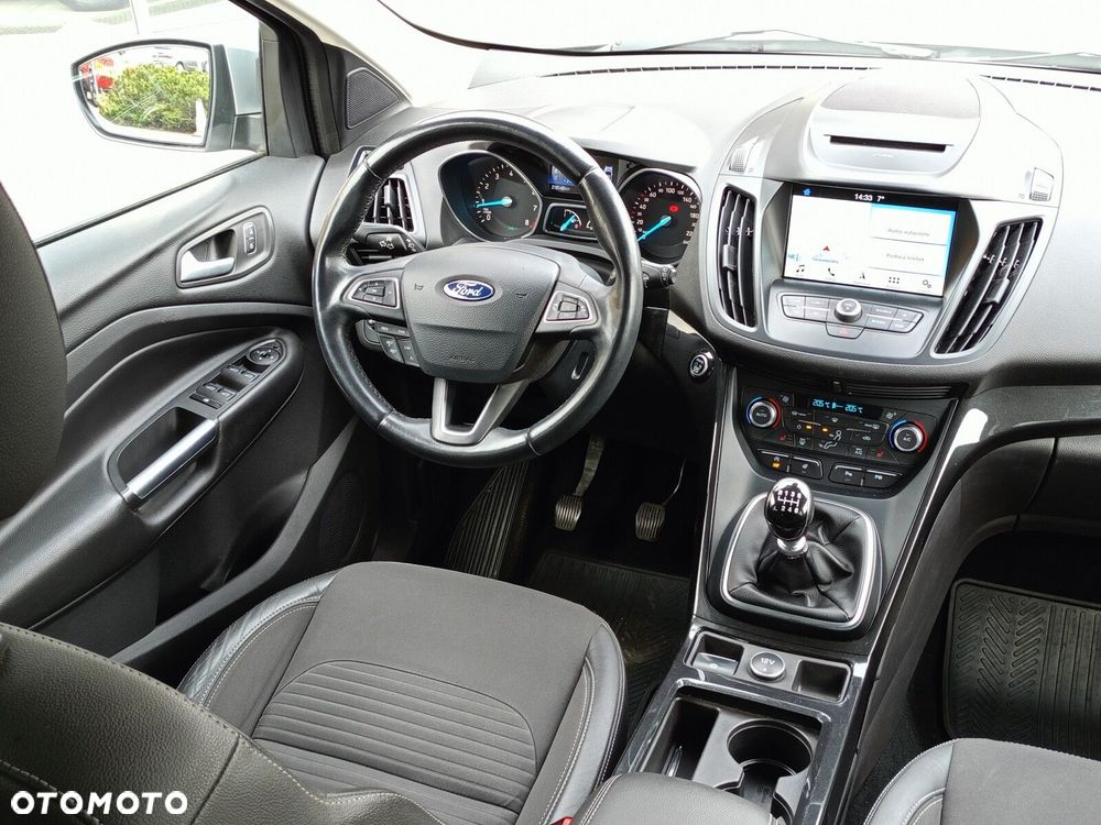 Ford Kuga 1.5 EcoBoost FWD Titanium - 10