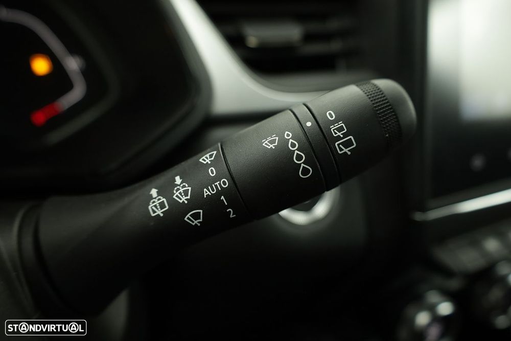 Renault Captur 1.0 TCe Techno Bi-Fuel - 18