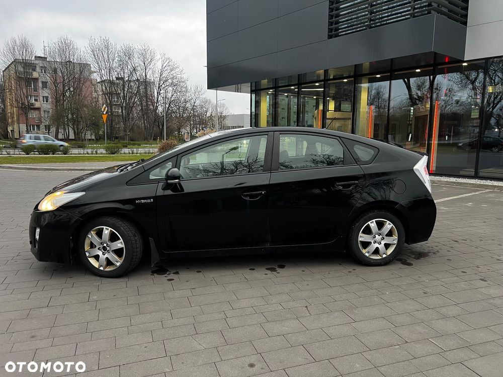 Toyota Prius (Hybrid) Comfort - 6
