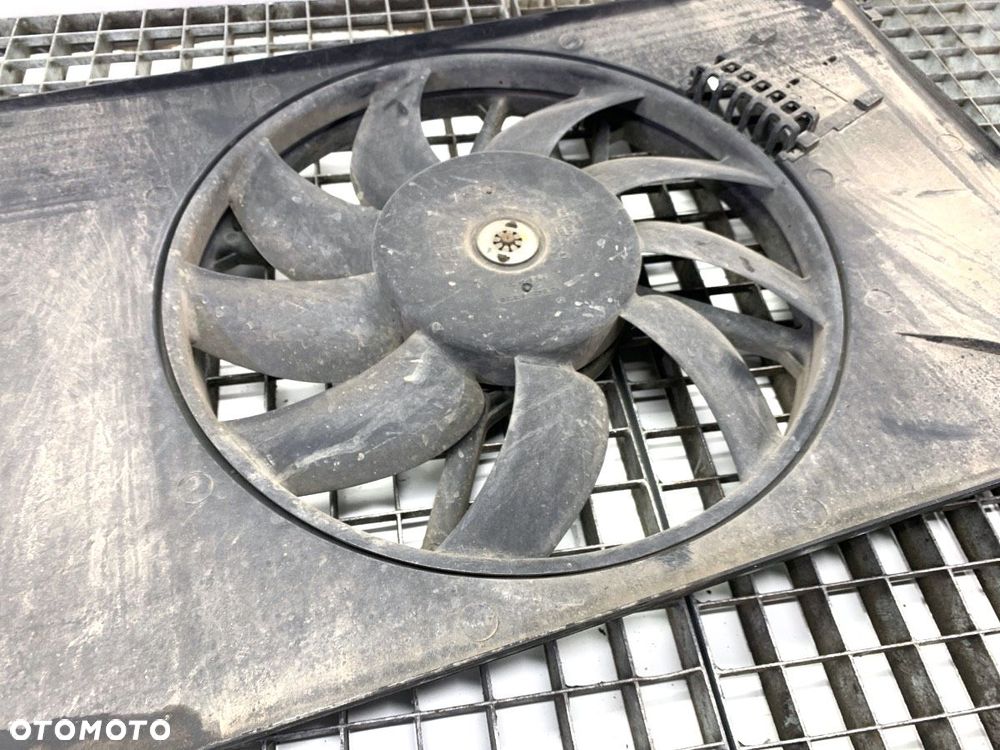 WENTYLATOR CHŁODNICY  OPEL VECTRA C (Z02) 2002 - 2009 2.2 DGi (F69) 114 kW [155 KM] benzyna 2003 - - 3