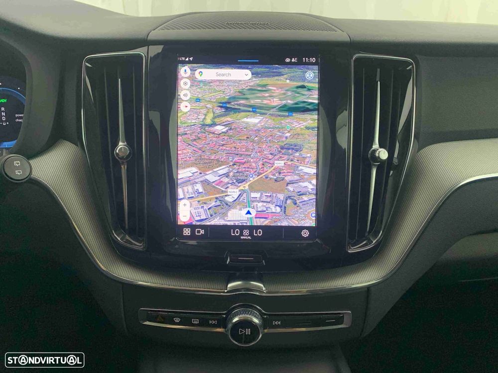 Volvo XC 60 2.0 T6 PHEV Plus Dark AWD - 7