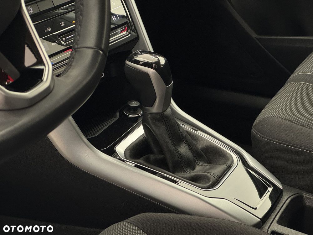 Volkswagen T-Roc 1.5 TSI Life DSG - 9