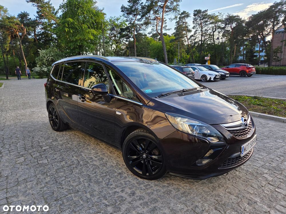 Opel Zafira 1.6 CDTI Cosmo - 1