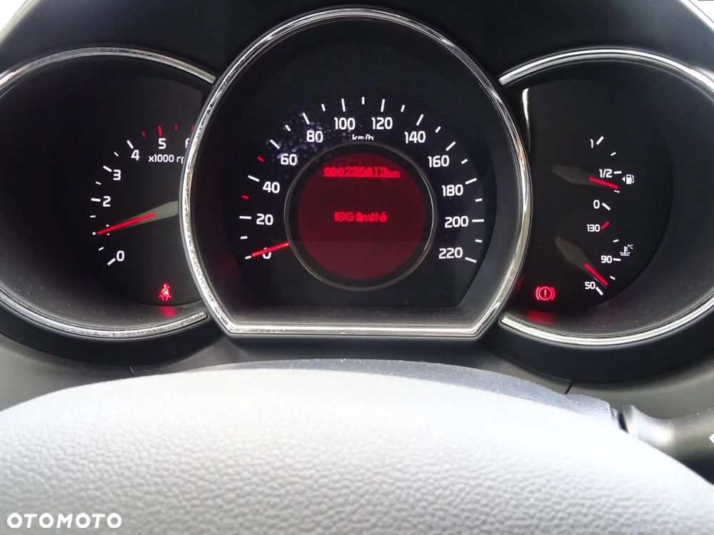 Kia Rio 1.1 crdi L - 32
