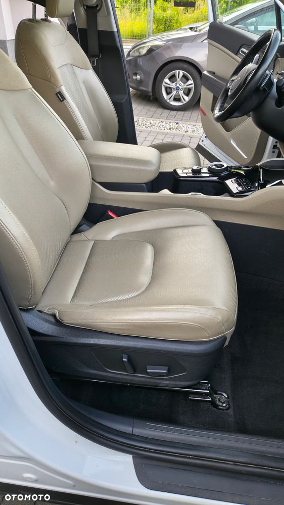 Kia Sportage 1.6 T-GDI HEV Business Line 4WD - 21