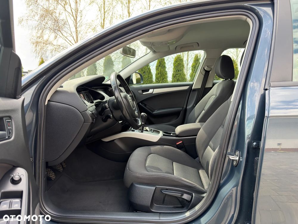 Audi A4 Limousine 1.8 TFSI Attraction - 31