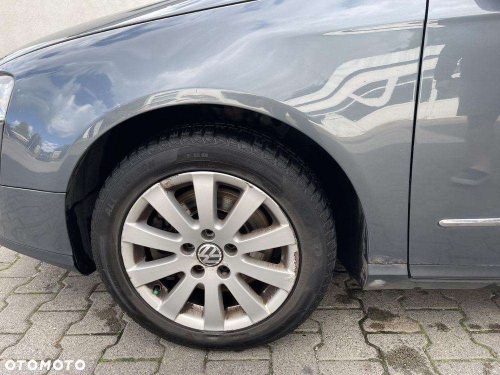 Volkswagen Passat - 11