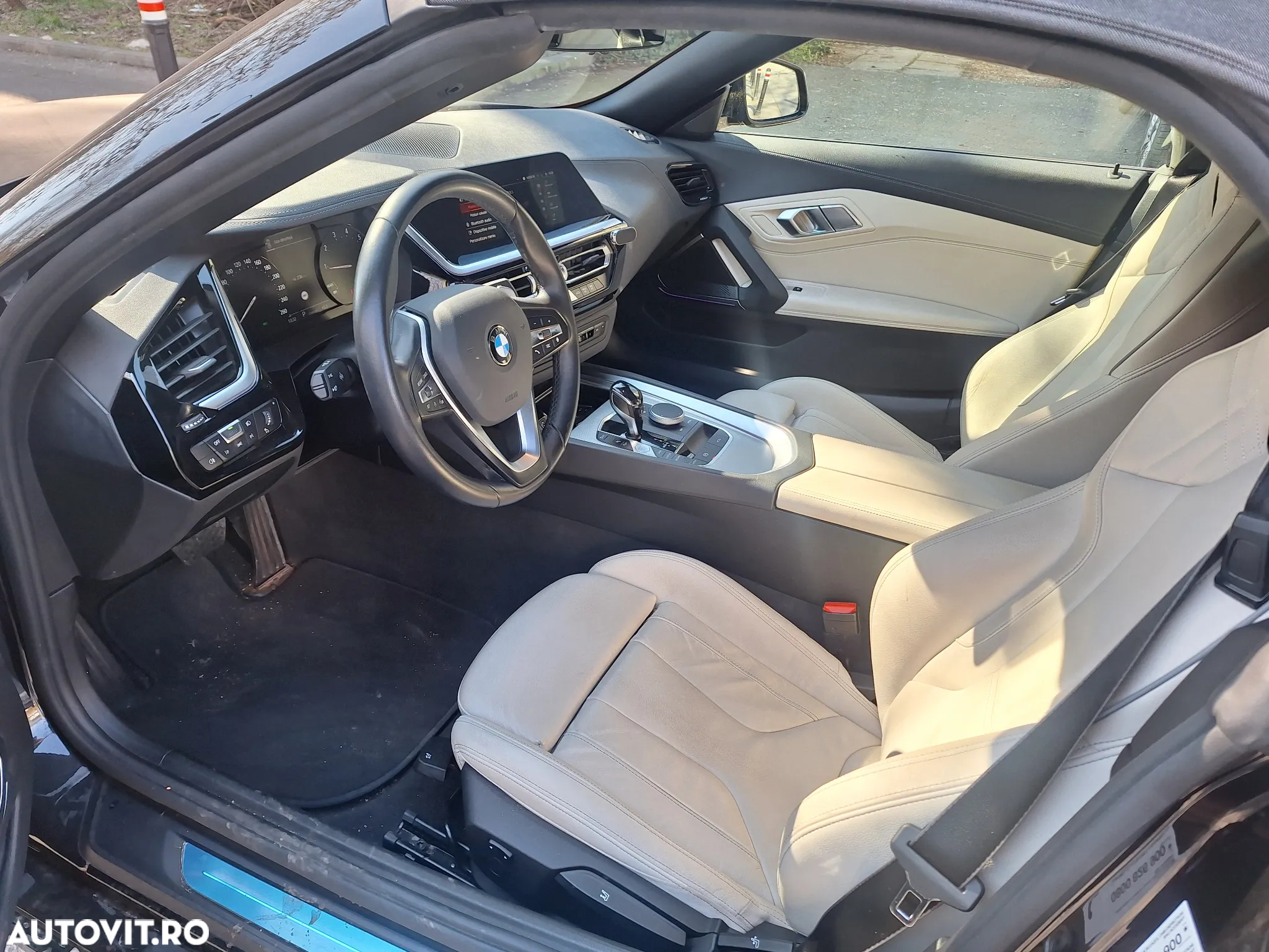 BMW Z4 sDrive30i AT - 15