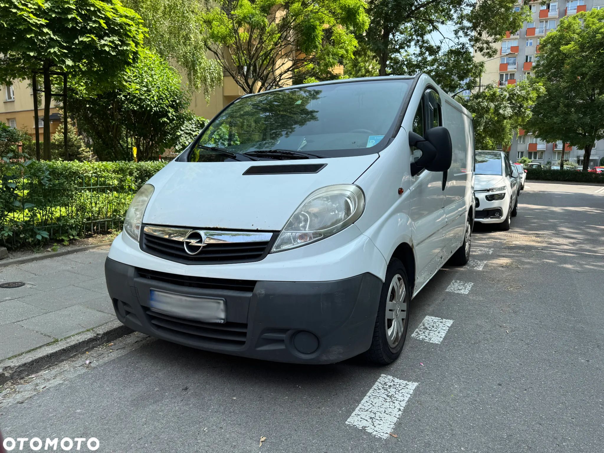 Opel Vivaro - 1