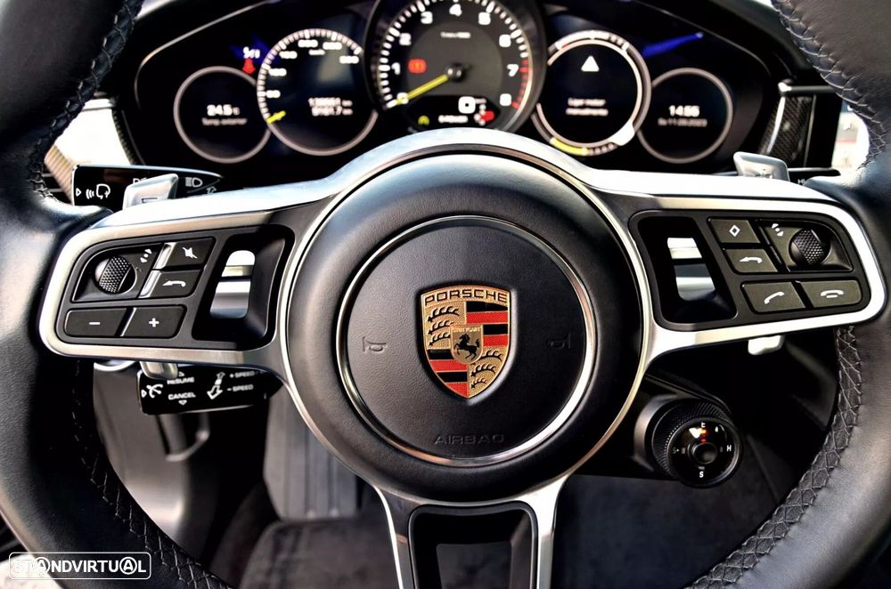 Porsche Panamera - 18