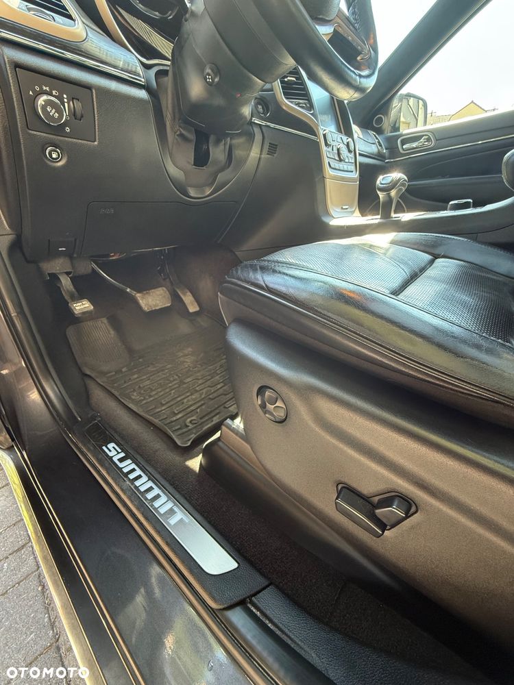 Jeep Grand Cherokee 3.0 CRD Summit - 19
