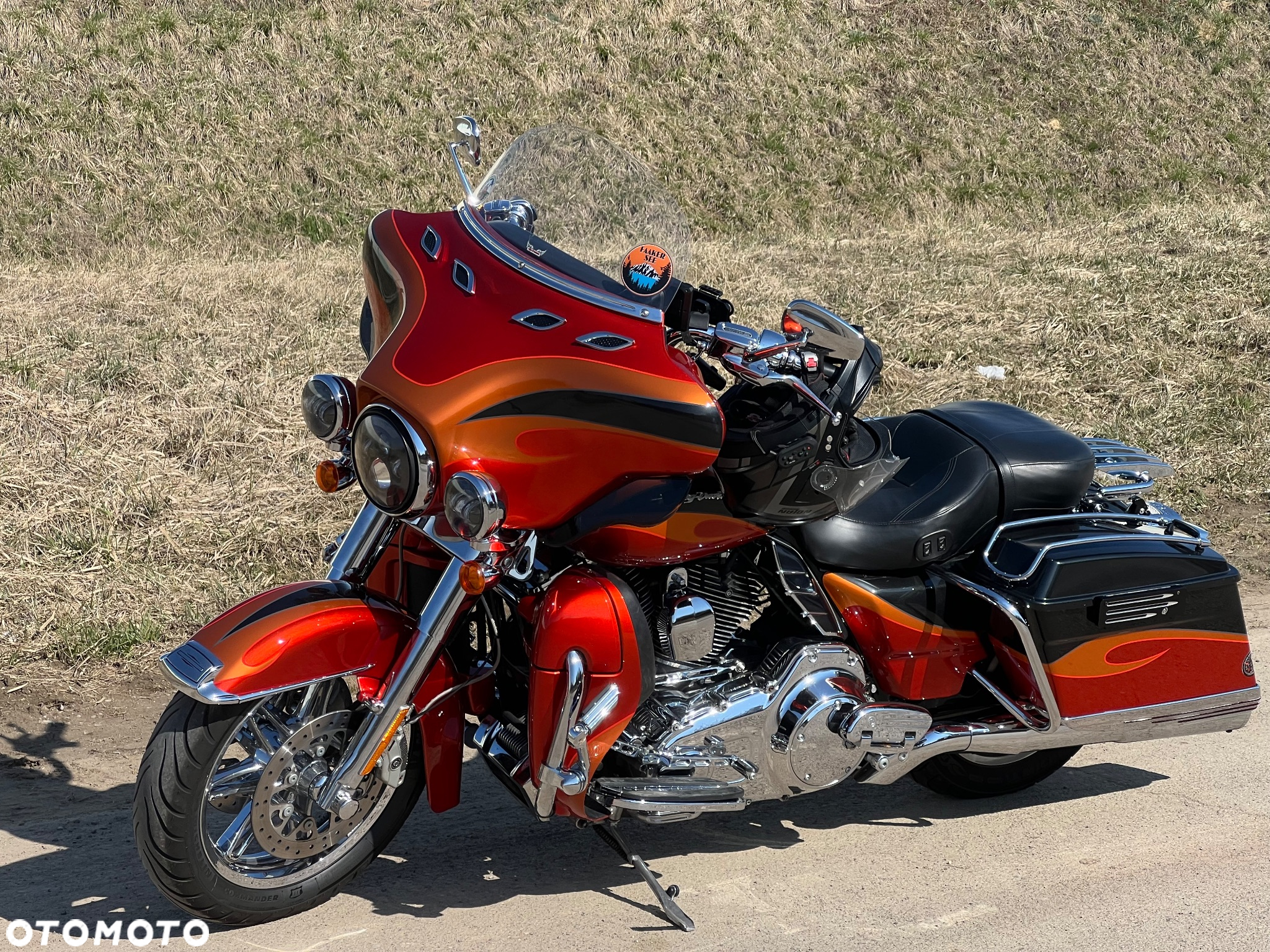 Harley-Davidson FLHTCU Ultra - 3