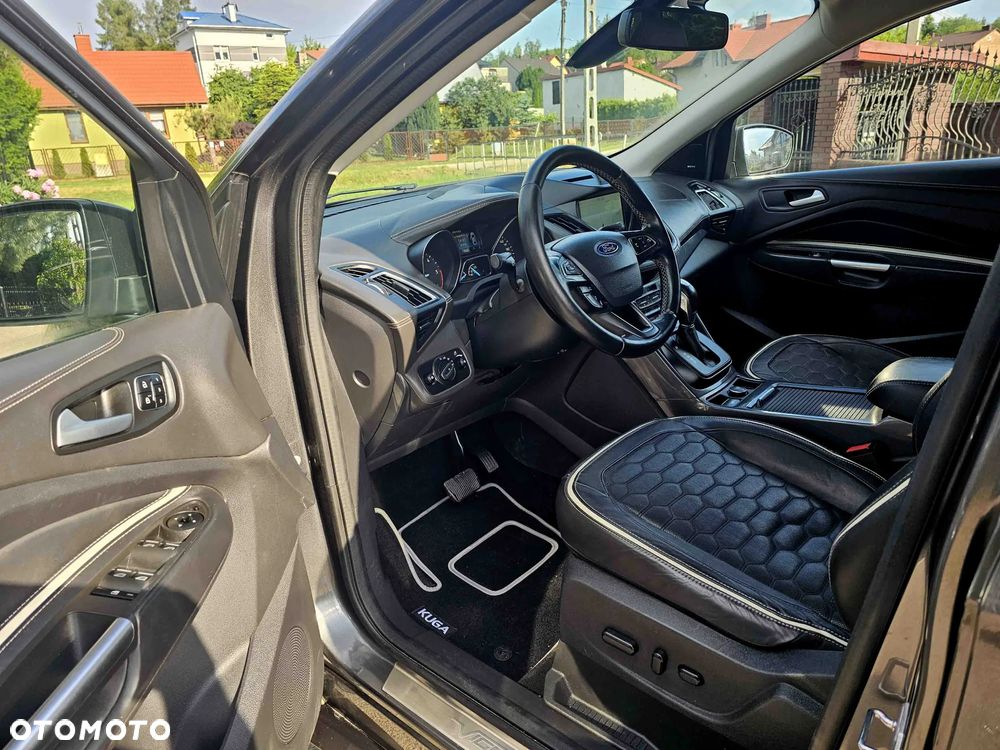 Ford Kuga 2.0 TDCi 4x4 Vignale - 13