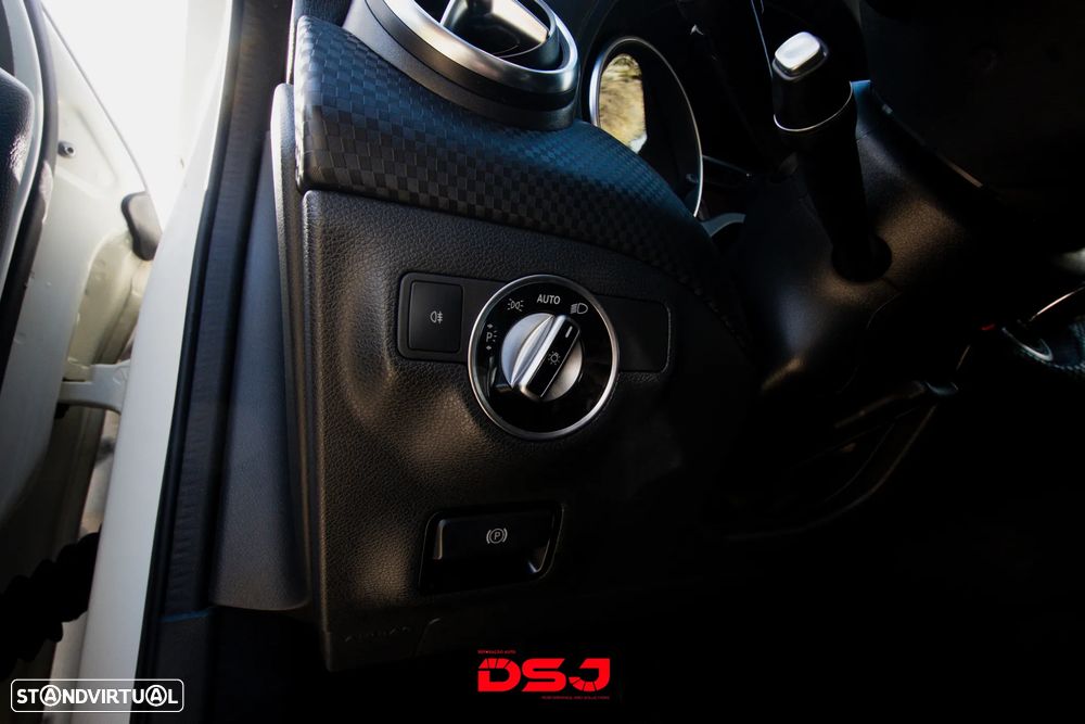 Mercedes-Benz A 180 d 7G-DCT Urban - 14