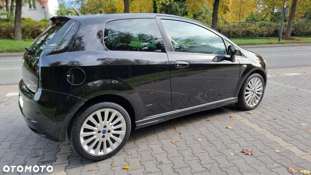 Fiat Punto 1.4 16V Sporting - 5