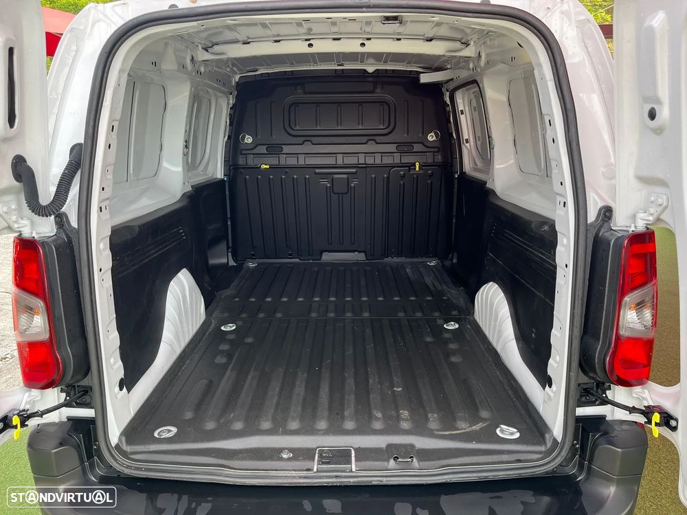 Citroën Berlingo Longa | 1.5 HDI | 3 Lug. - 6