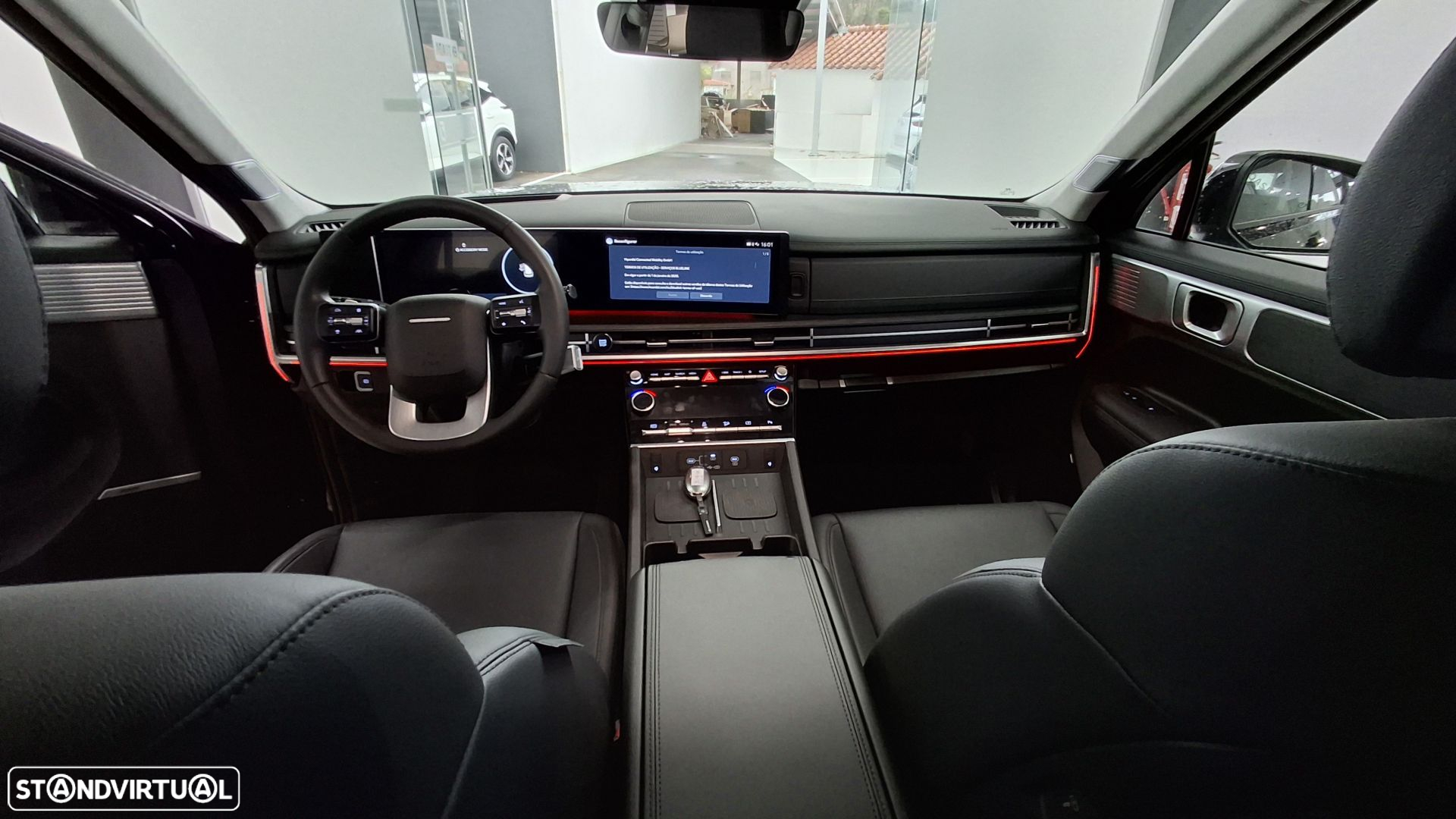 Hyundai Santa Fe 1.6 T-GDI PHEV Vanguard - 17