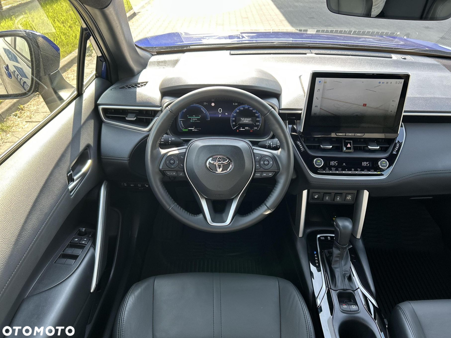 Toyota Corolla Cross - 14