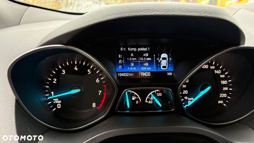 Ford Kuga 2.0 EcoBoost AWD ST Line ASS GPF - 3