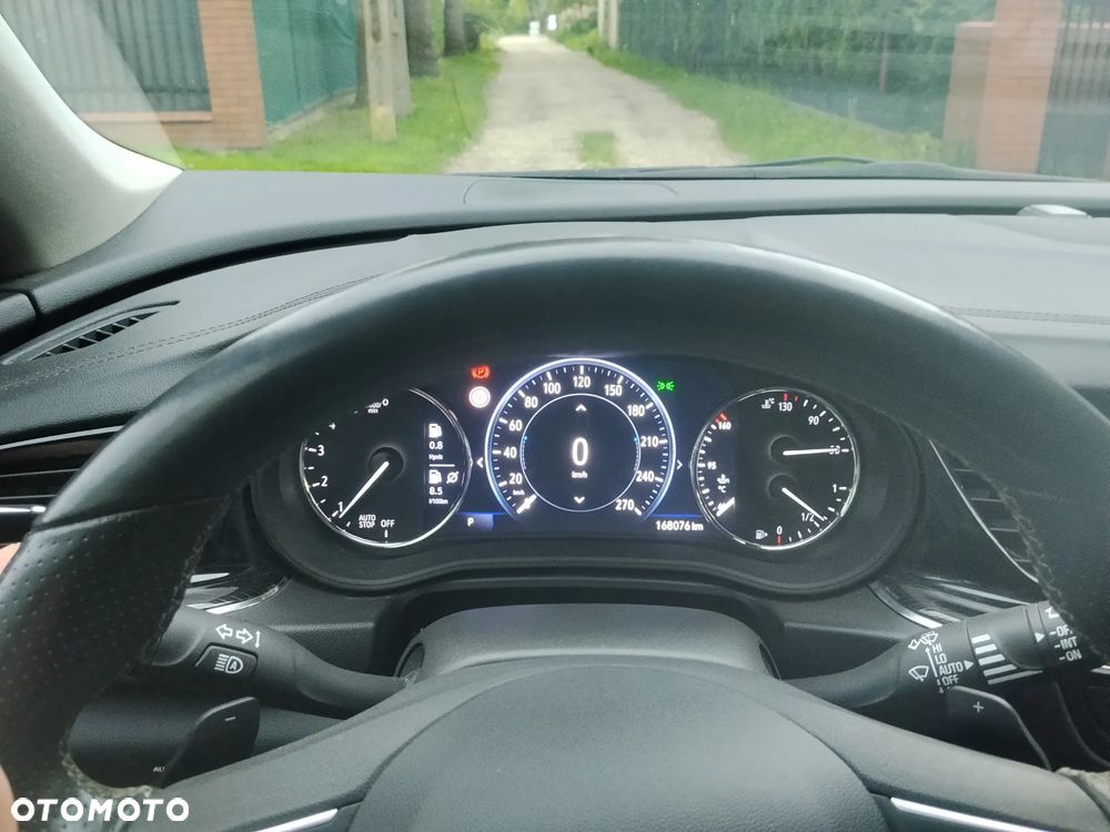 Opel Insignia - 25