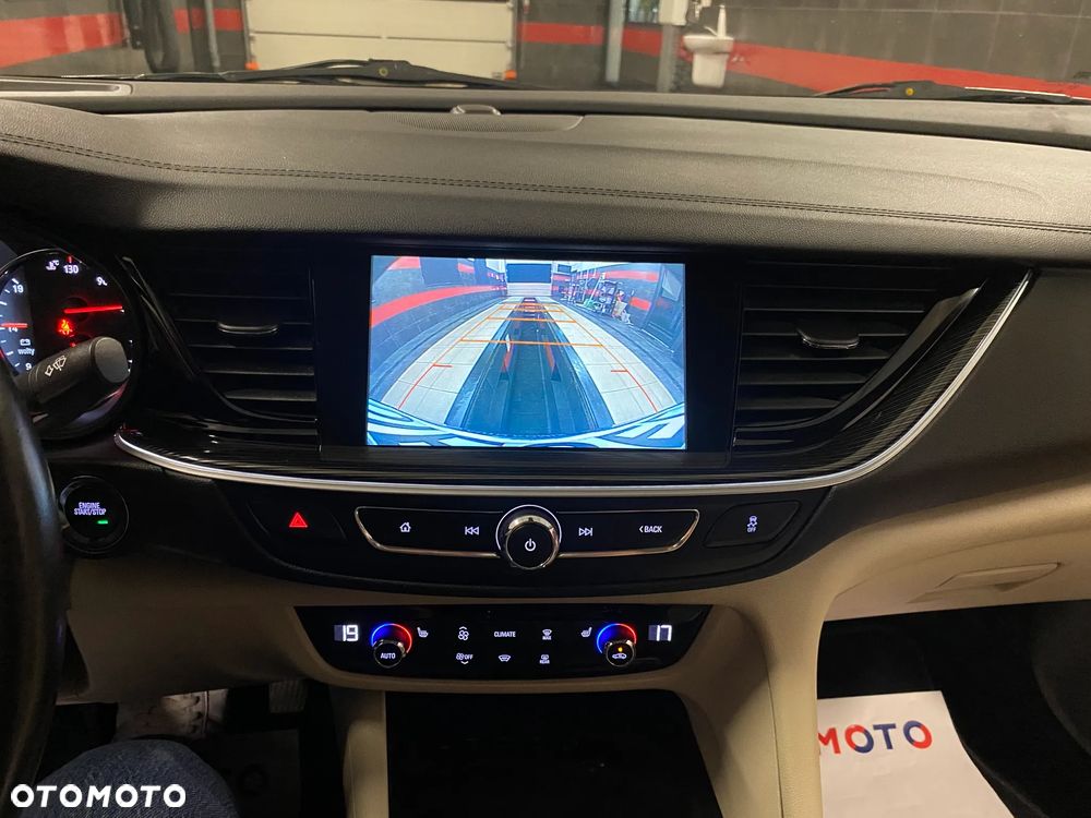 Opel Insignia Grand Sport 1.6 Diesel Innovation - 24