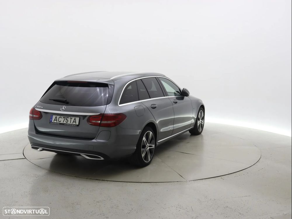 Mercedes-Benz C 300 de Avantgarde - 6