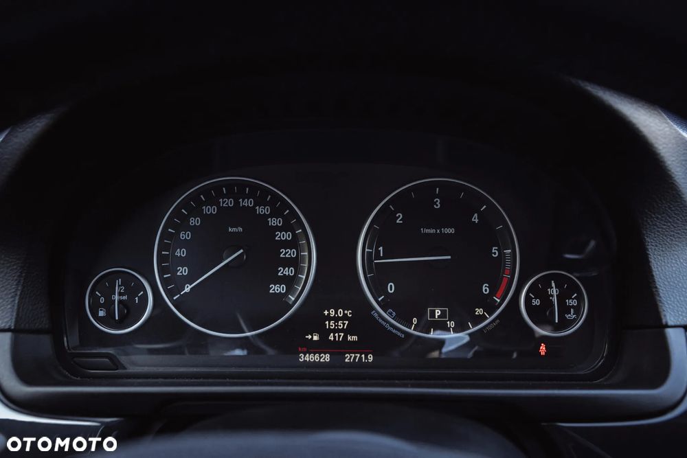 BMW Seria 5 520d - 36