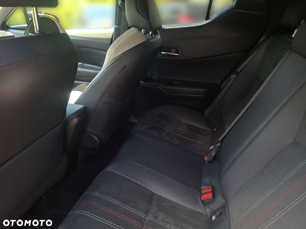 Toyota C-HR 2.0 Hybrid GR Sport - 12