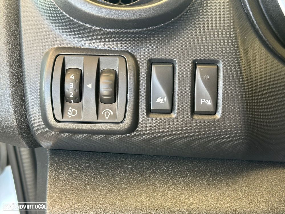 Renault Trafic L2 DCI ENERGY S&S ZEN - 17