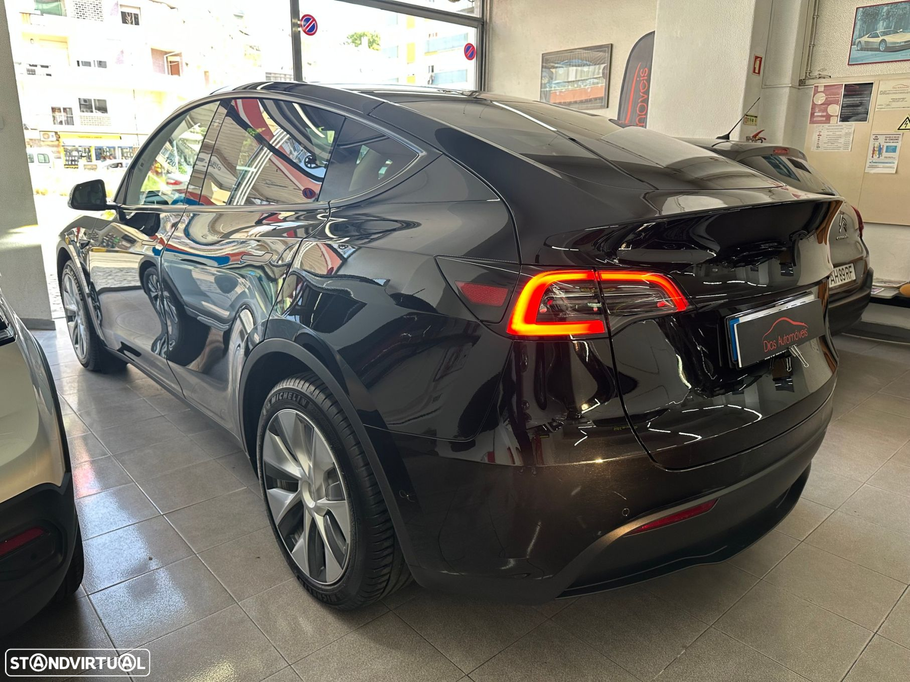 Tesla Model Y Long Range Tração Integral - 6