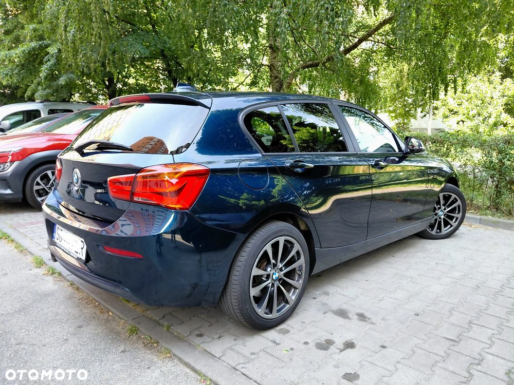 BMW Seria 1 120d Sport-Aut Sport Line - 11