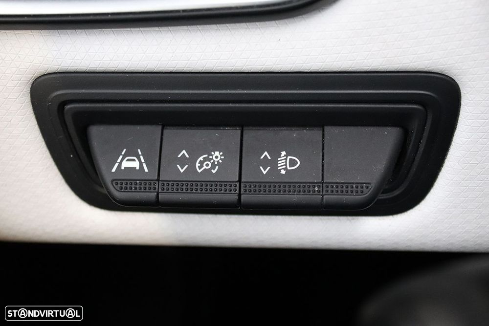 Renault Clio 1.0 TCe Limited Bi-Fuel - 20