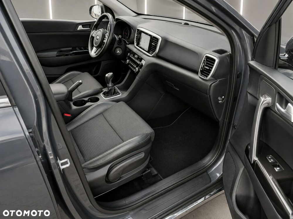 Kia Sportage - 12