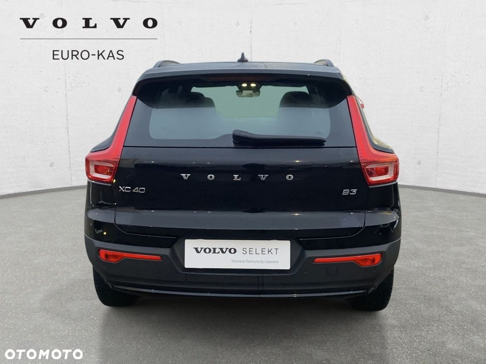 Volvo XC 40 - 7