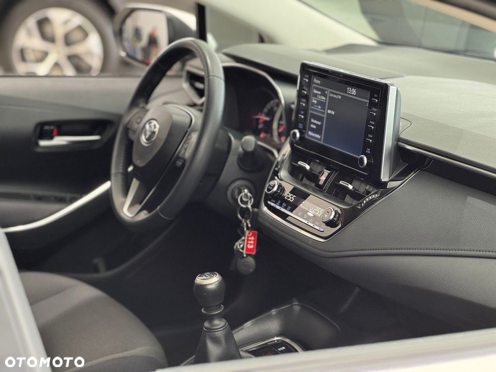 Toyota Corolla 1.5 Comfort - 38