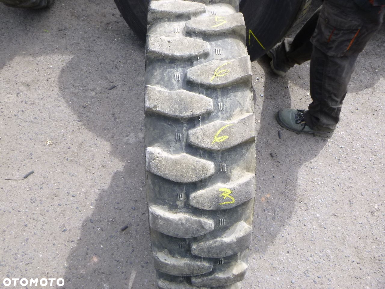 Opona ciężarowa 8,25R20 Bokkaterra SKL800. Opony ciężarowe - 2