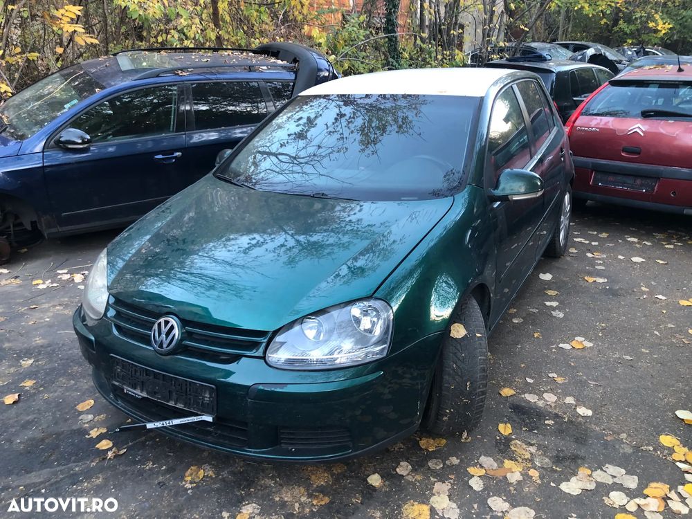 Dezmembrez VW Volkswagen Golf 5 verde 2.0 TDI cod BKG 2007 - 10