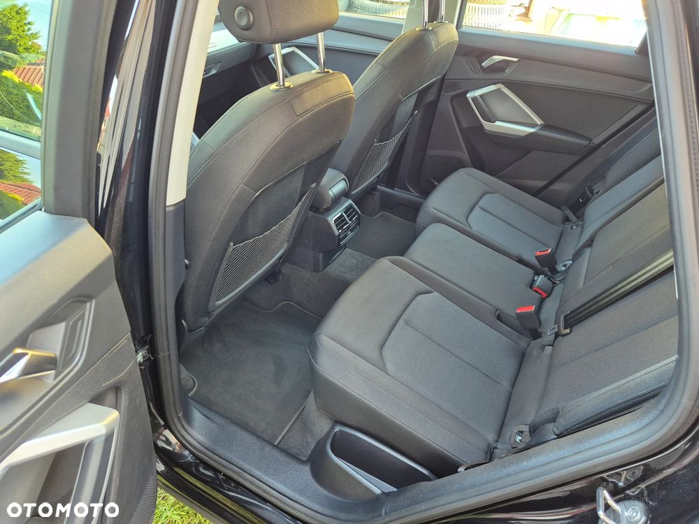 Audi Q3 - 16