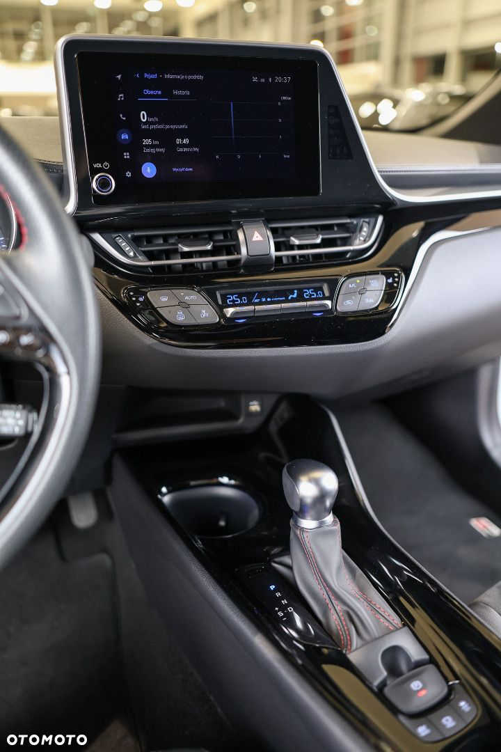 Toyota C-HR - 13