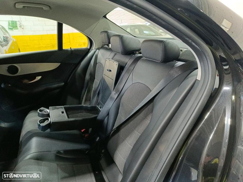 Mercedes-Benz C 300 de Avantgarde - 10