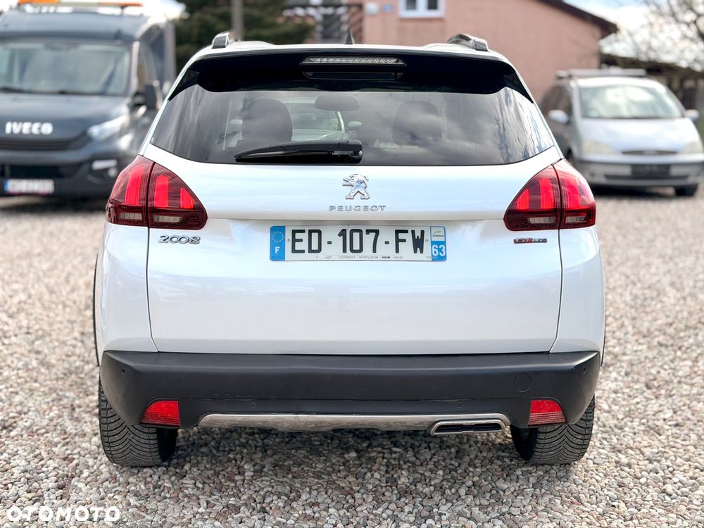 Peugeot 2008 PureTech 110 Stop&Start EAT6 GT-Line Edition - 3