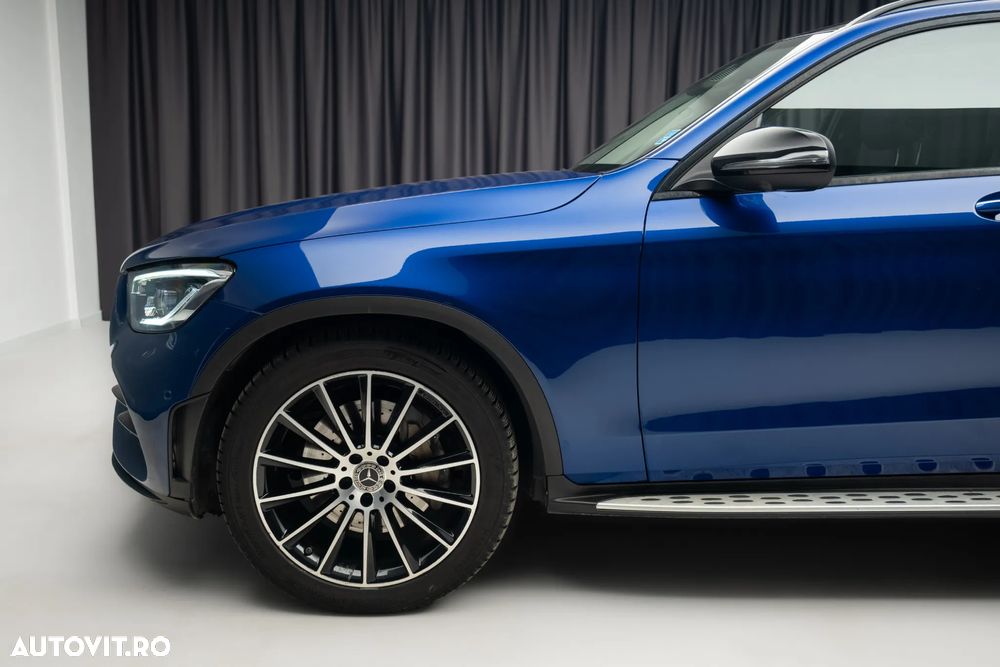 Mercedes-Benz GLC 300 d 4MATIC 9G-TRONIC AMG Line - 9