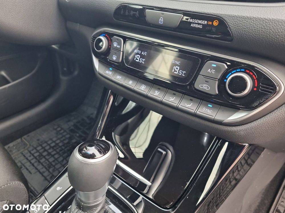 Hyundai i30 - 18