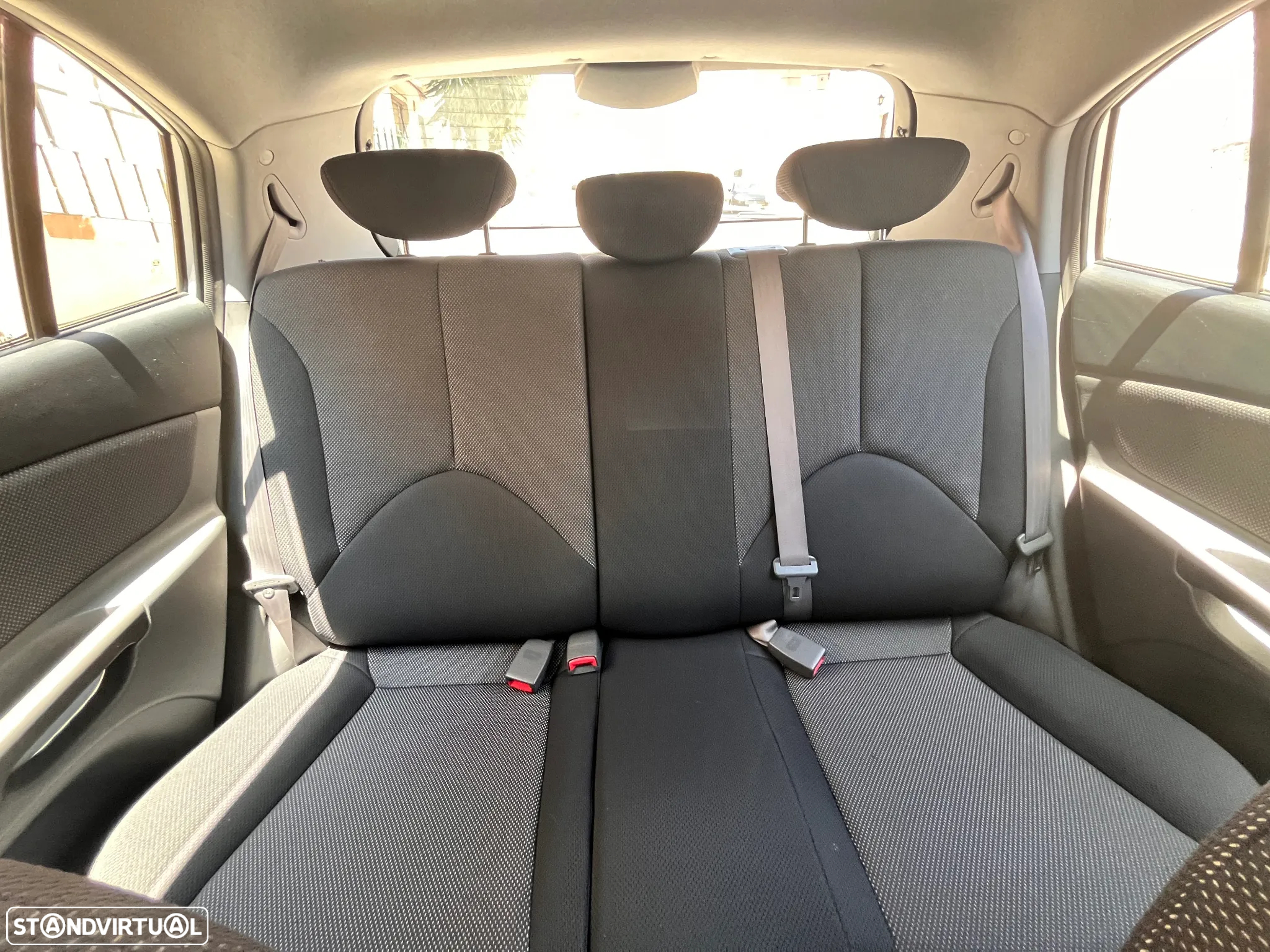 Kia Rio - 18
