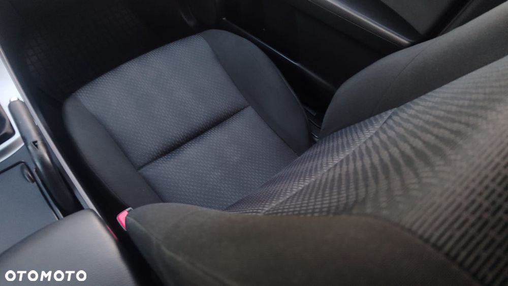 Mazda 3 1.6 CD Exclusive + - 24