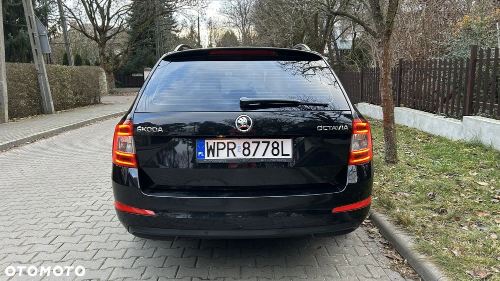 Skoda Octavia 2.0 TDI Elegance - 4