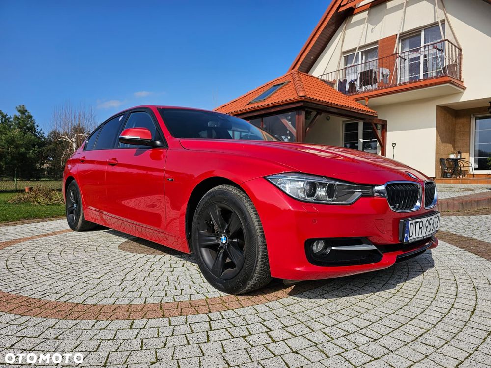 BMW Seria 3 320d Efficient Dynamics Sport Line - 2